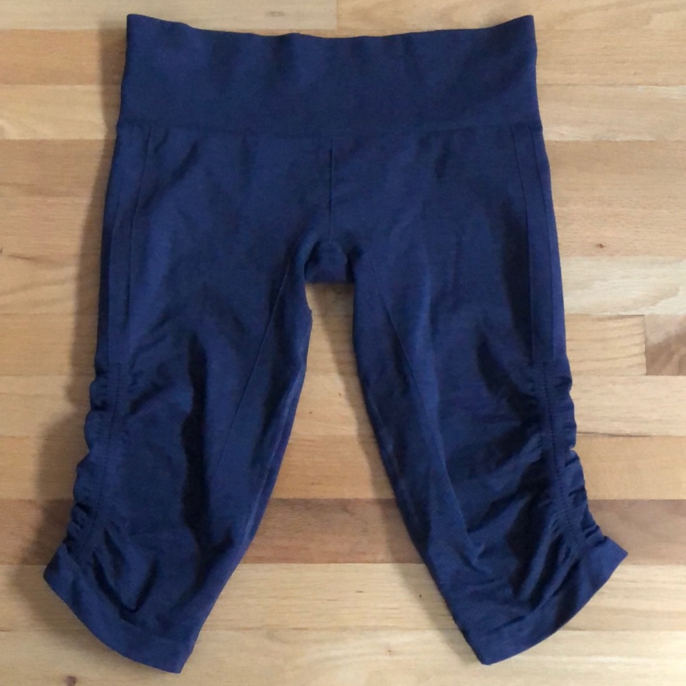 Lululemon cropped leggings with ruching